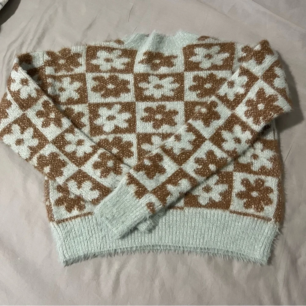 Blue and brown Floral Sweater size xs - Picture 3 of 3